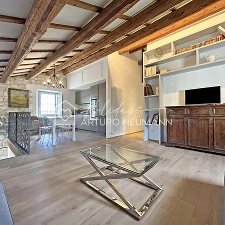 Apartment 202 - Fernanda Trilocale Elegante Bellissimo, Con 2 Bagni, In Centro A Pochi Passi Dal Mare - E Navetta White Club Omaggio Dal Lun Al Ven Fino Al 02-08 *